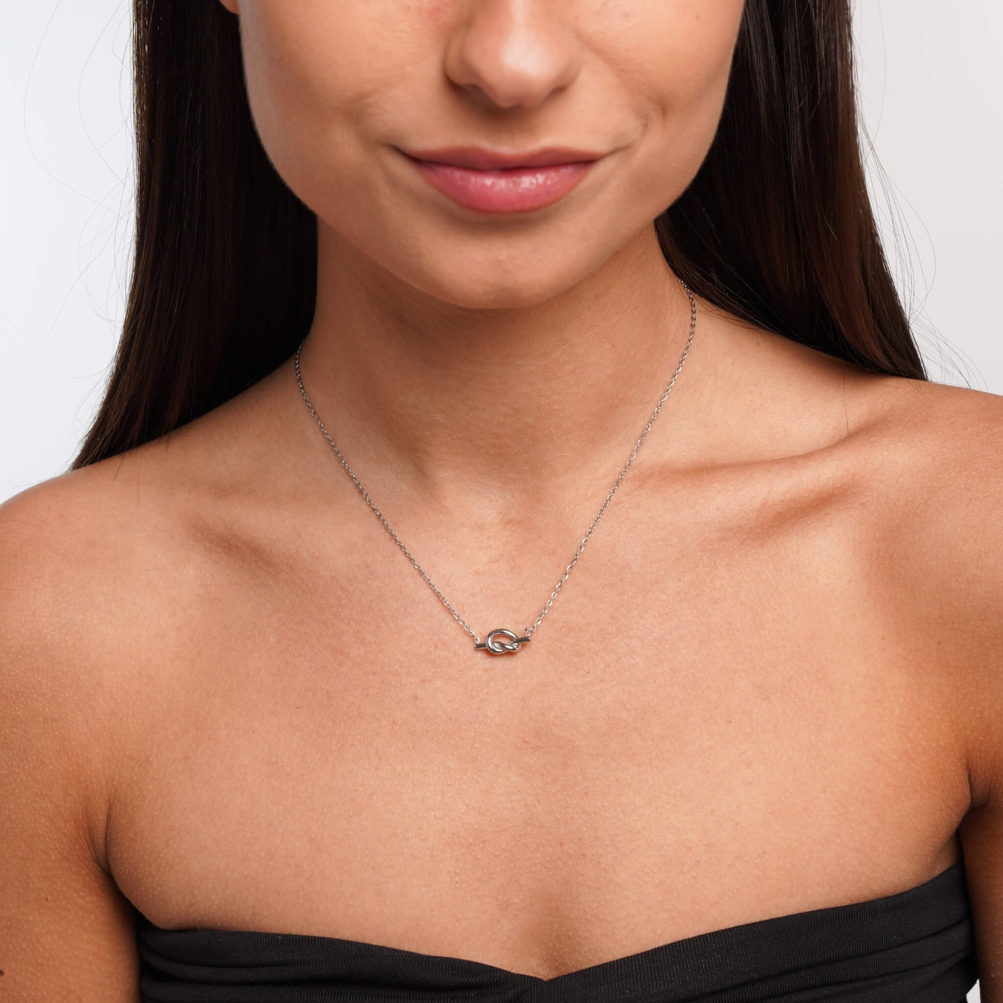 Knot Necklace